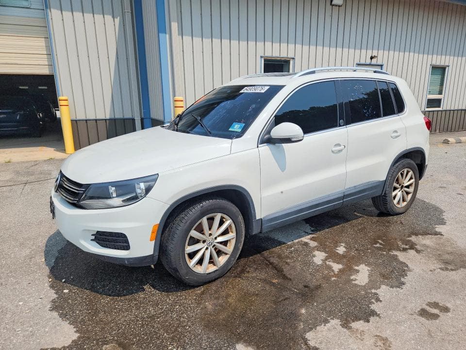 2017 VOLKSWAGEN TIGUAN WOLFSBURG - 1