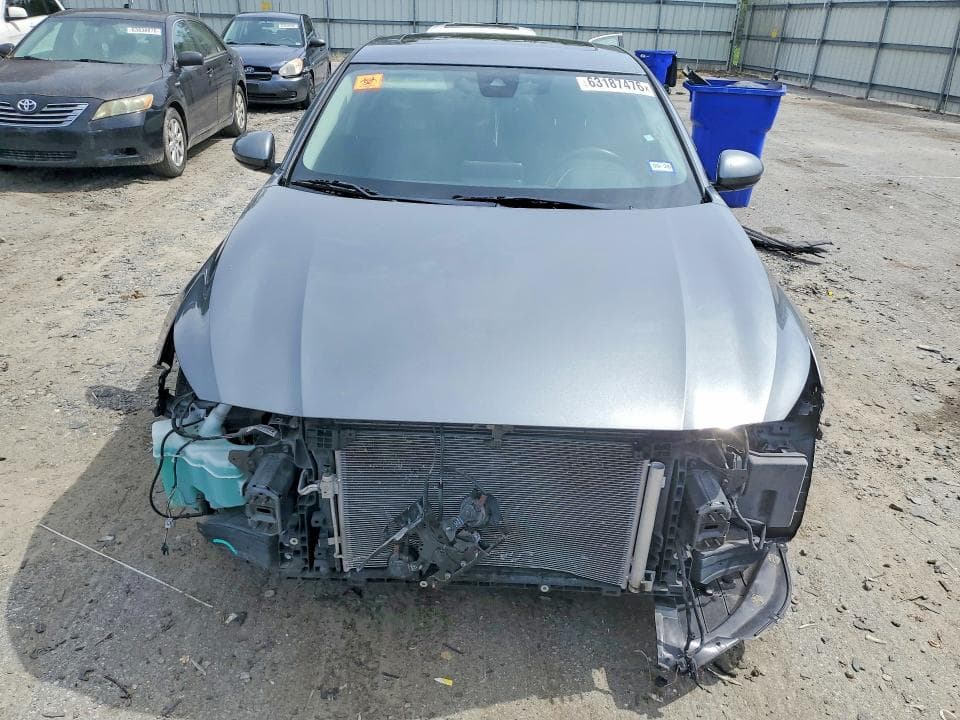 2019 NISSAN ALTIMA SL 5