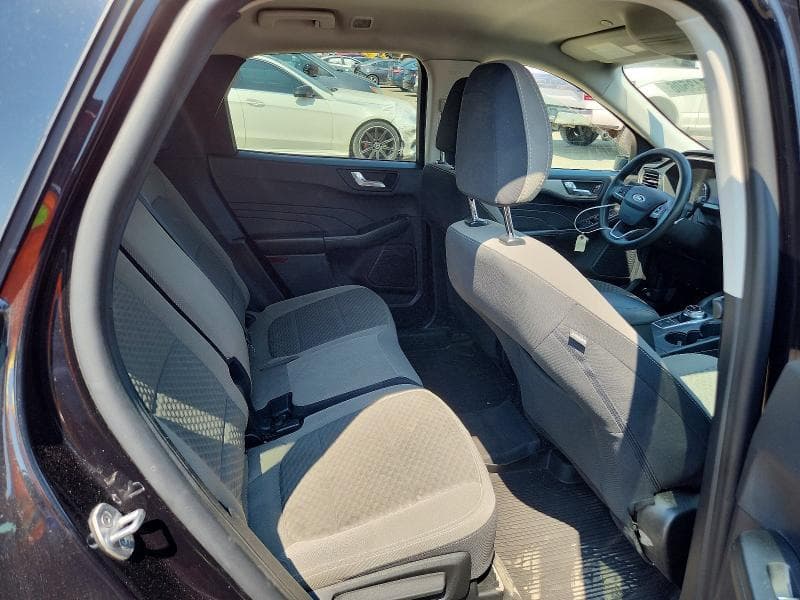 2021 FORD ESCAPE SE 11