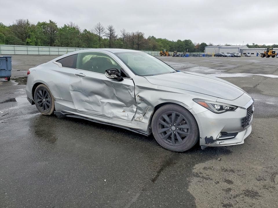 2017 INFINITI Q60 2.0T PREMIUM 4