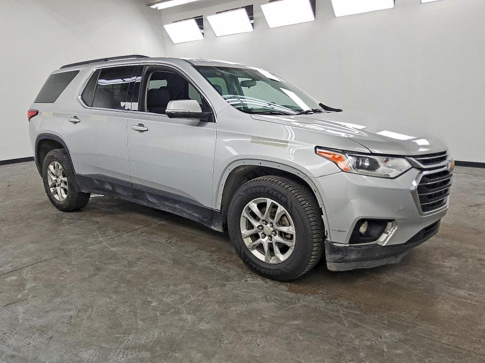 2019 CHEVROLET TRAVERSE LT 4