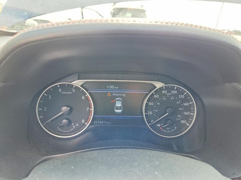 2022 NISSAN ALTIMA SR 9