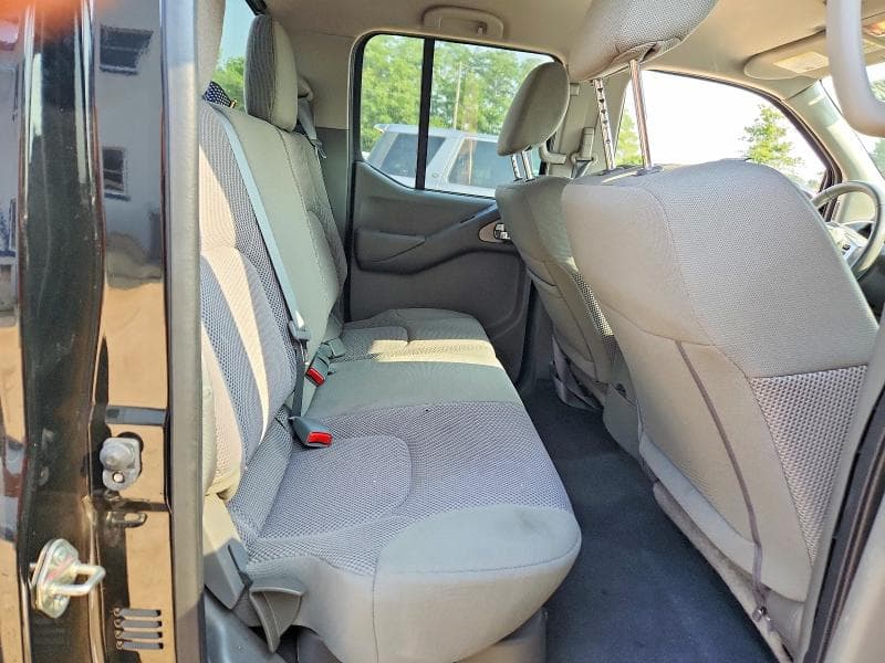 2020 NISSAN FRONTIER SV 10