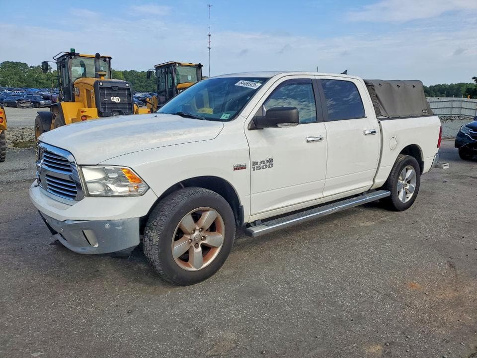 2017 RAM 1500 SLT - 1