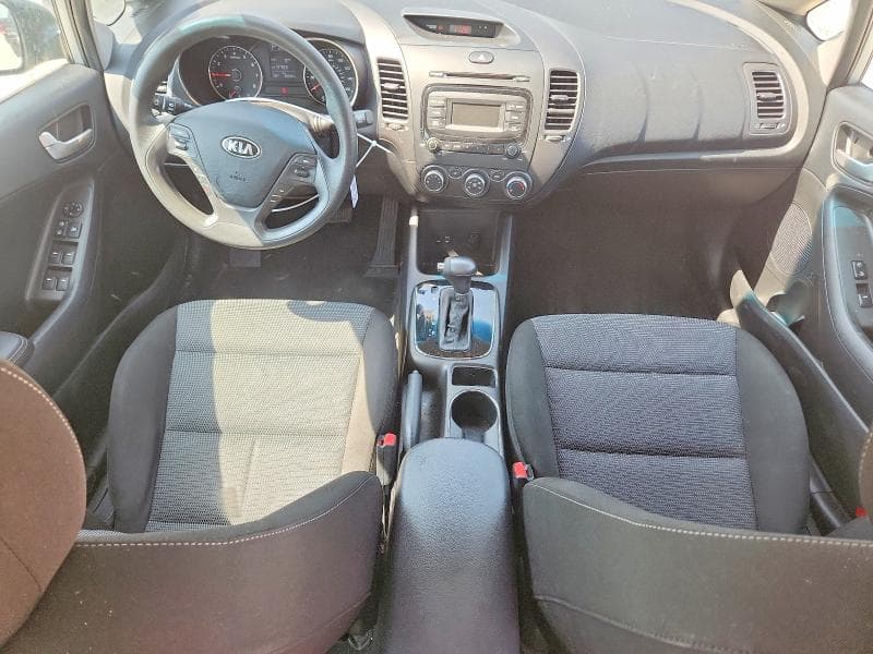 2017 KIA FORTE LX 8
