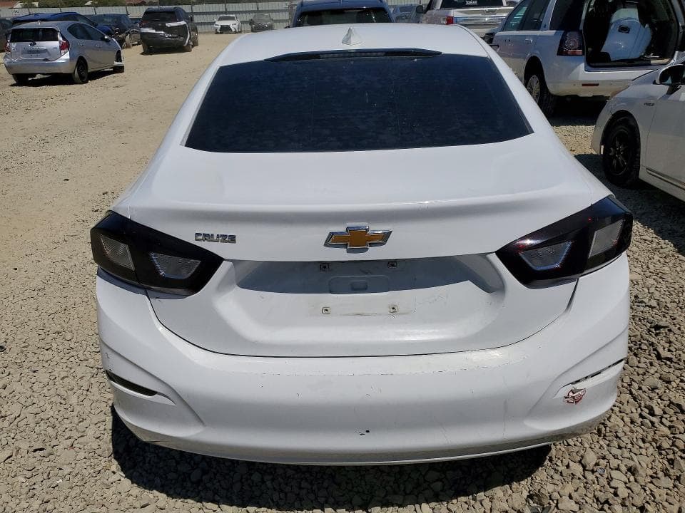2017 CHEVROLET CRUZE LT 6
