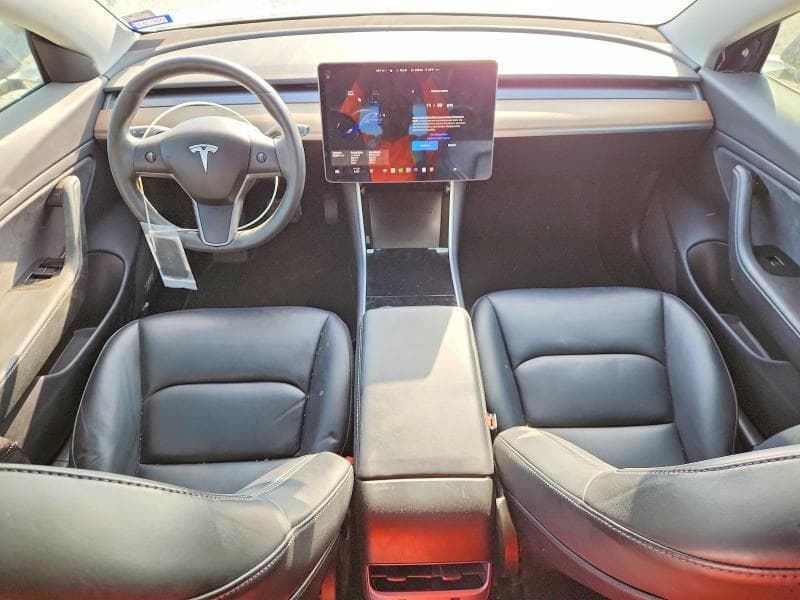 2019 TESLA MODEL 3 8