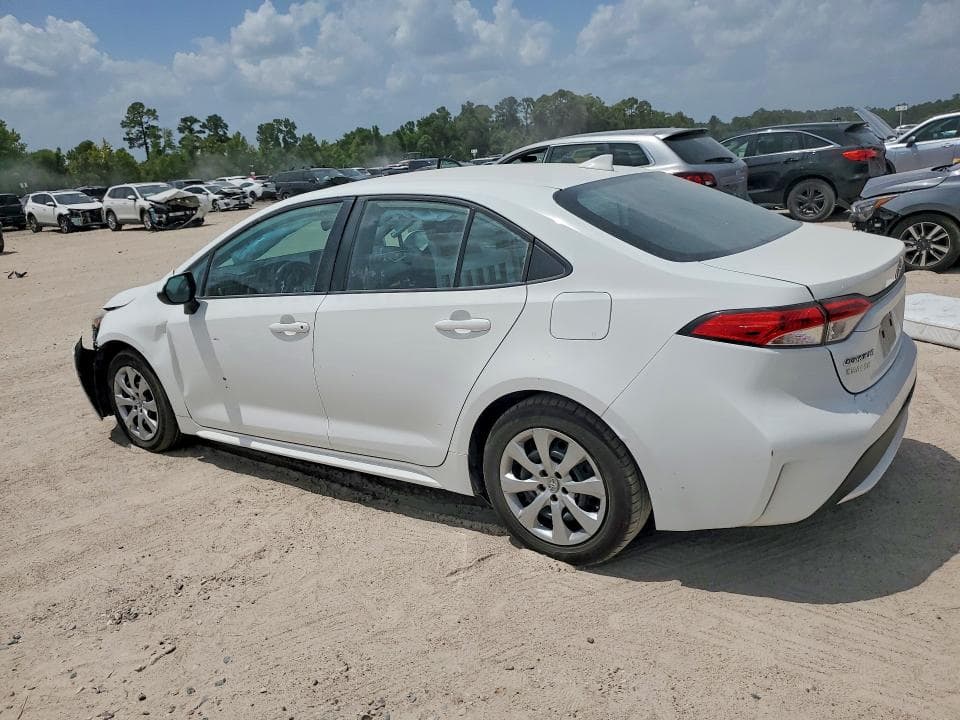 2022 TOYOTA COROLLA LE 2