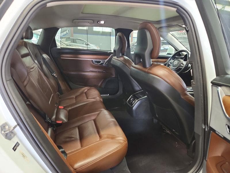 2018 VOLVO S90 T6 INSCRIPTION 10