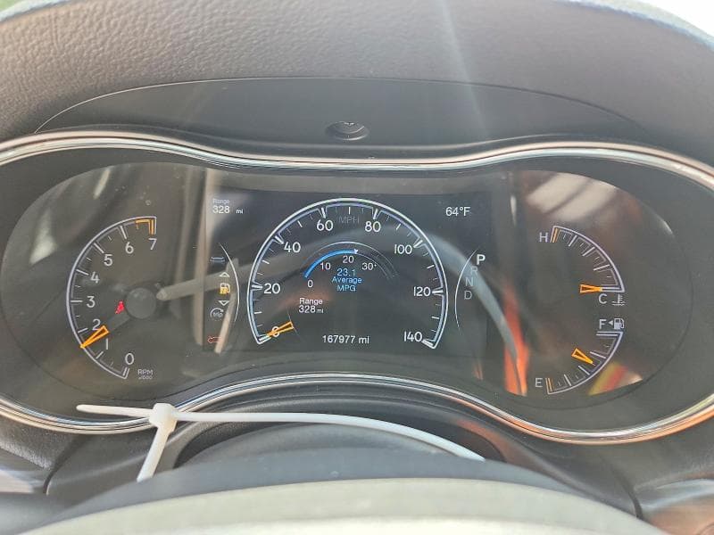 2022 JEEP GRAND CHEROKEE LAREDO E 9