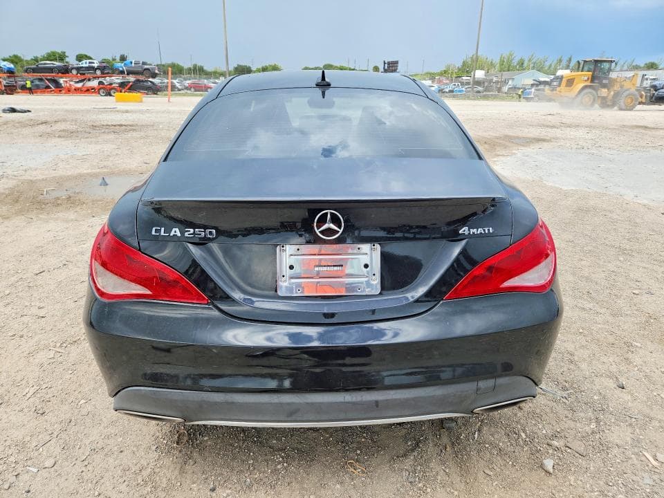 2018 MERCEDES-BENZ CLA 250 4MATIC 6