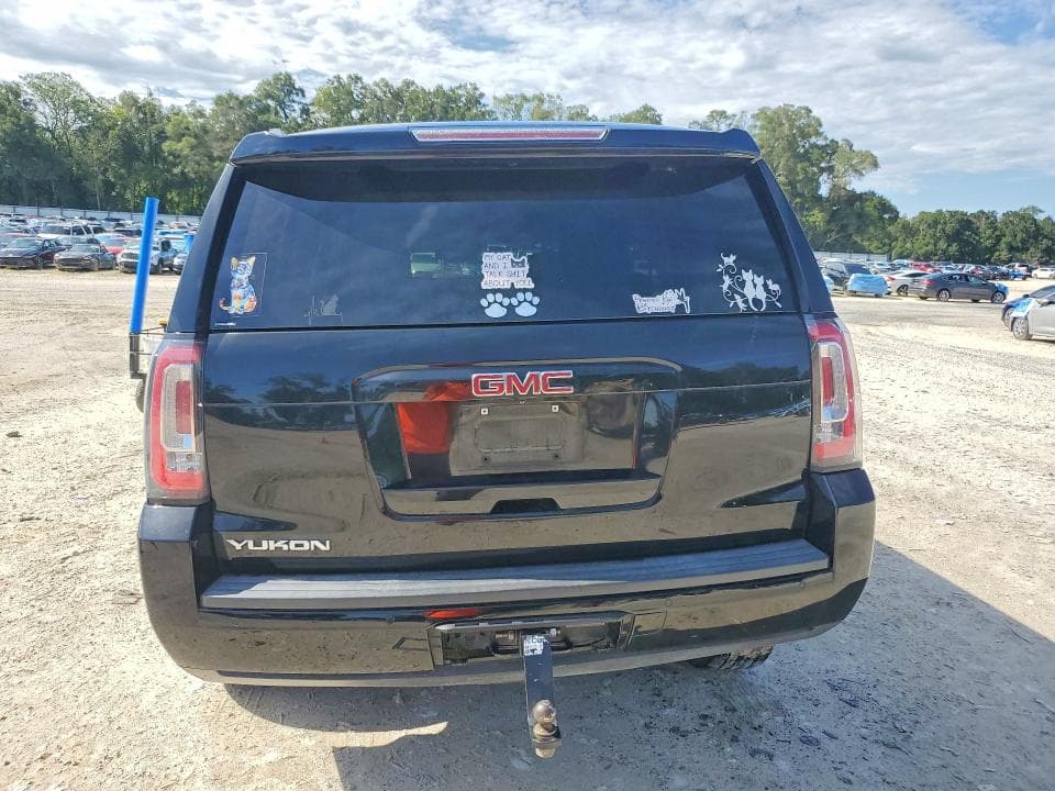 2017 GMC YUKON SLT 6