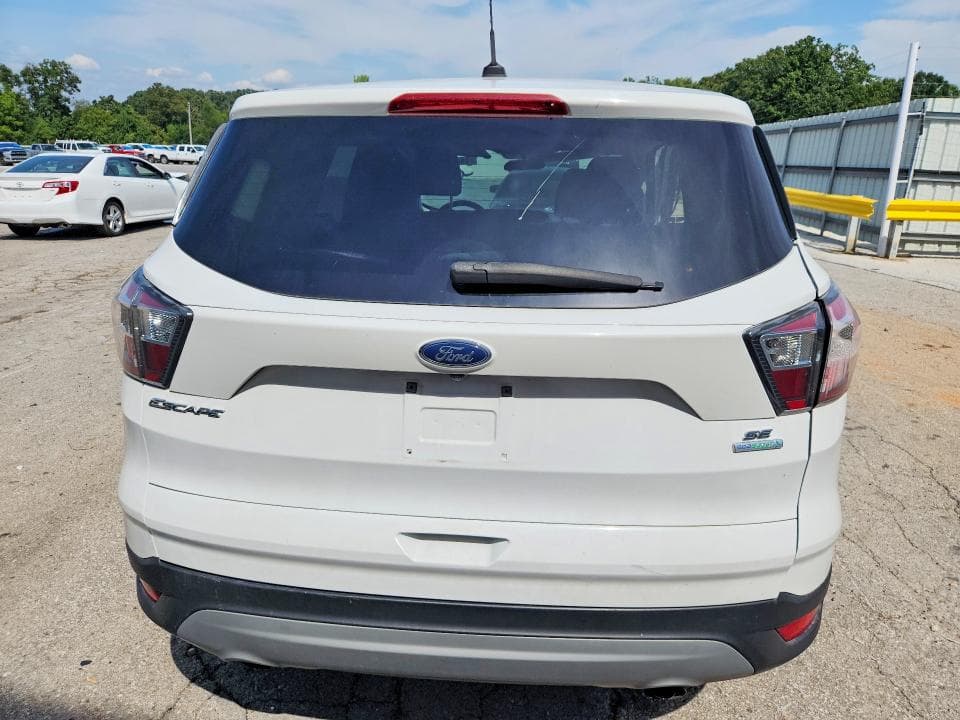 2017 FORD ESCAPE SE 6