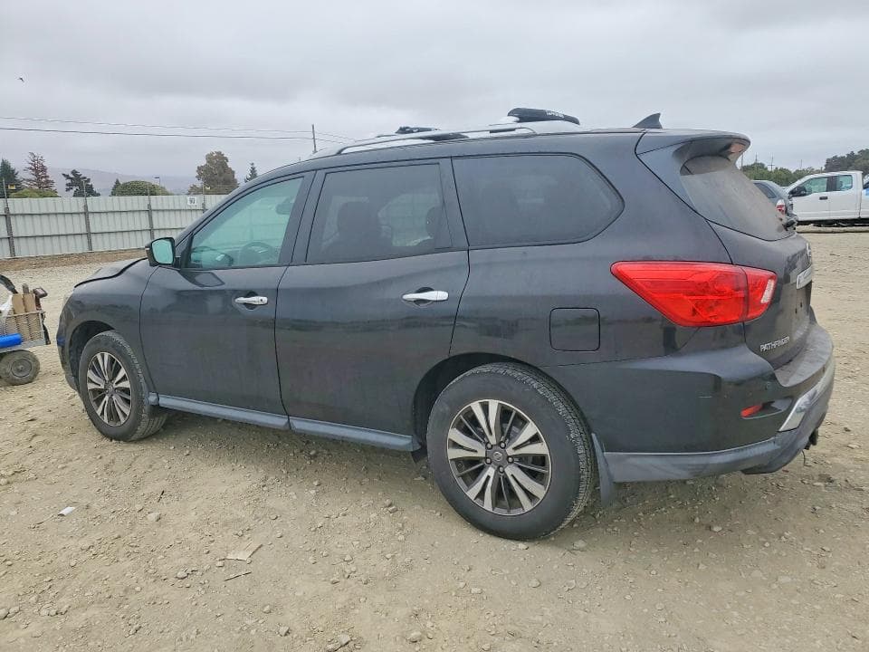 2017 NISSAN PATHFINDER SL 2