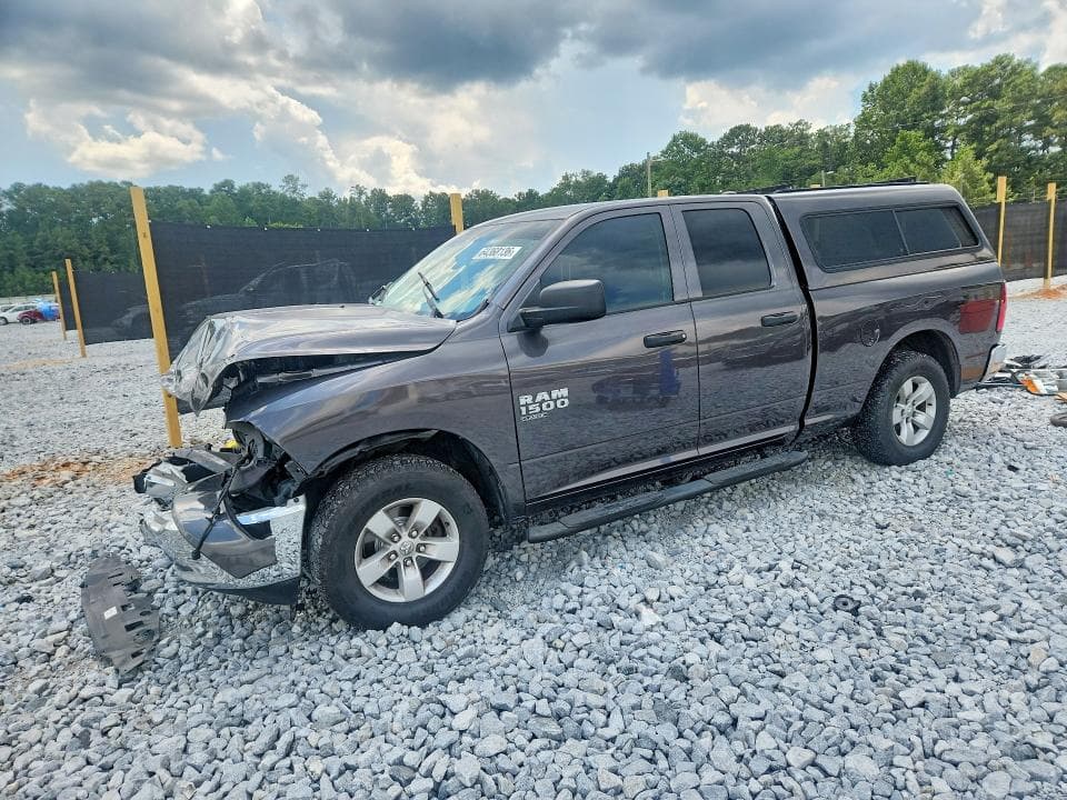 2019 RAM 1500 CLASSIC TRADESMAN - 1