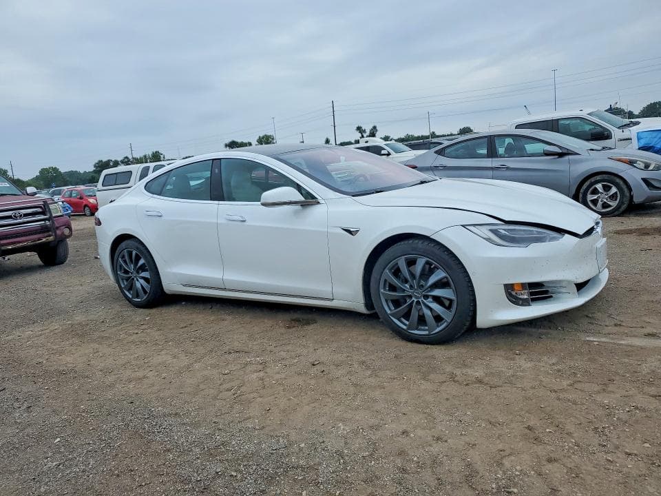 2020 TESLA MODEL S 4