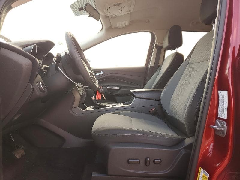 2017 FORD ESCAPE SE 7