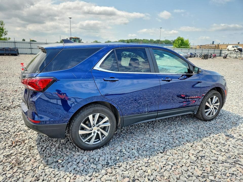 2022 CHEVROLET EQUINOX LT 3