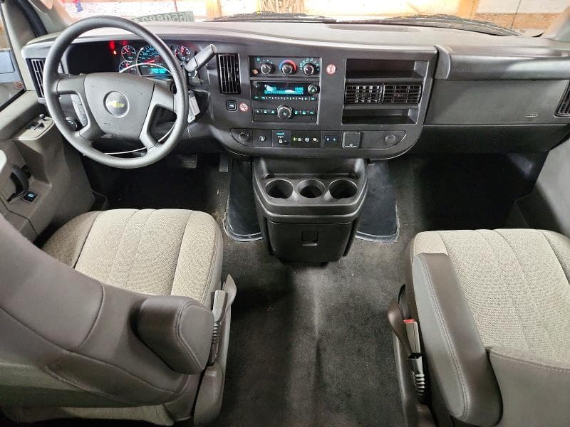 2024 CHEVROLET EXPRESS G3500 LT 8