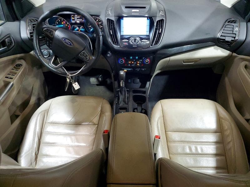 2017 FORD ESCAPE TITANIUM 8