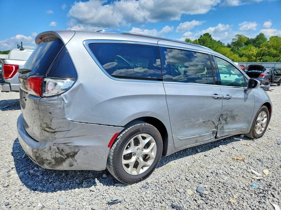 2020 CHRYSLER PACIFICA TOURING L PLUS 3