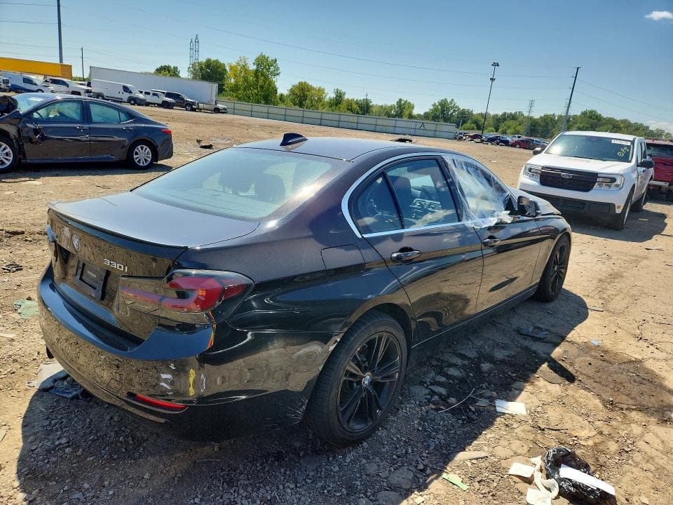 2018 BMW 330 XI 3