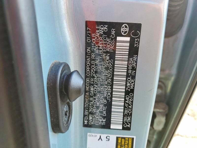 2017 TOYOTA PRIUS TWO 13