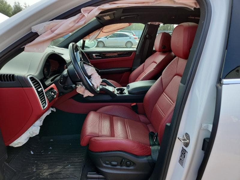 2022 PORSCHE CAYENNE 7