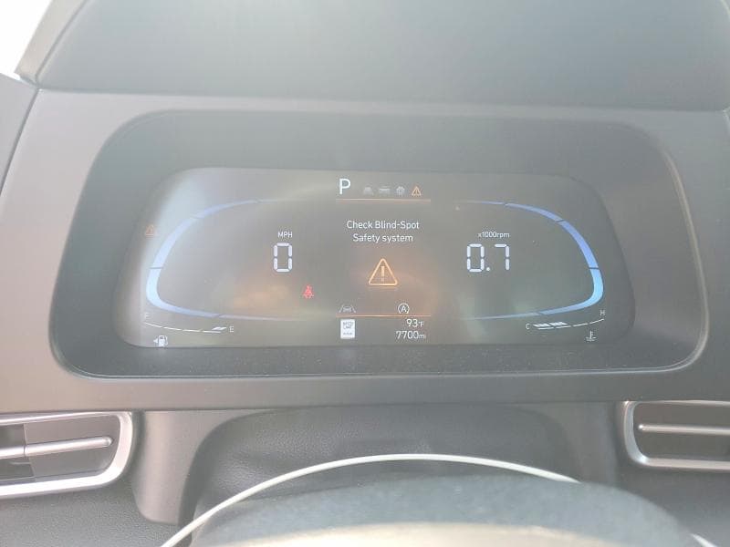 2024 HYUNDAI ELANTRA SE 9