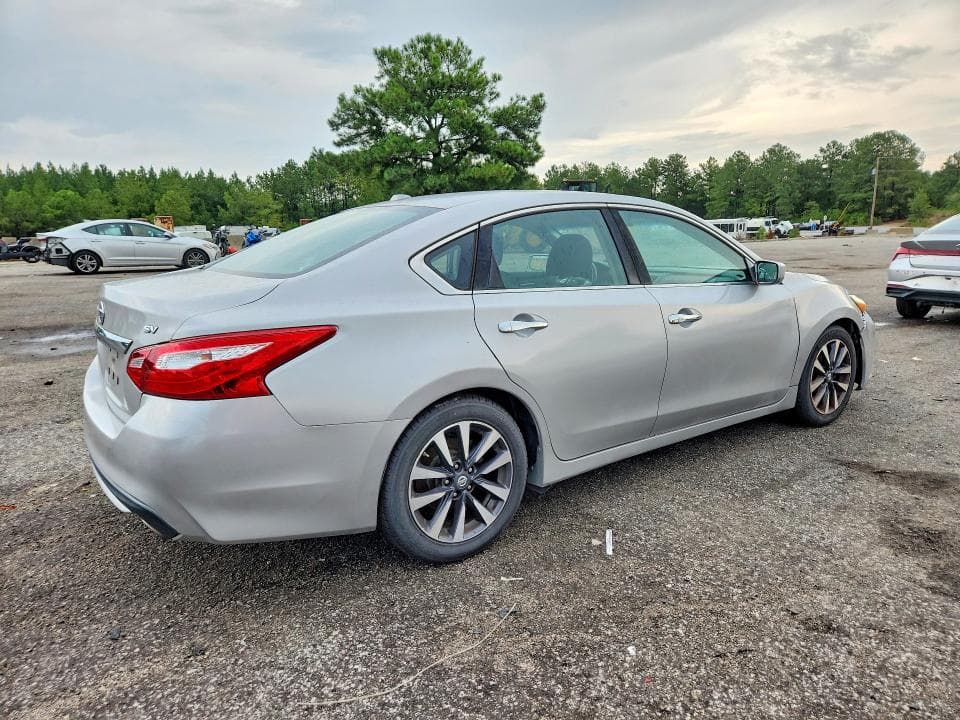 2017 NISSAN ALTIMA 2.5 SV 3