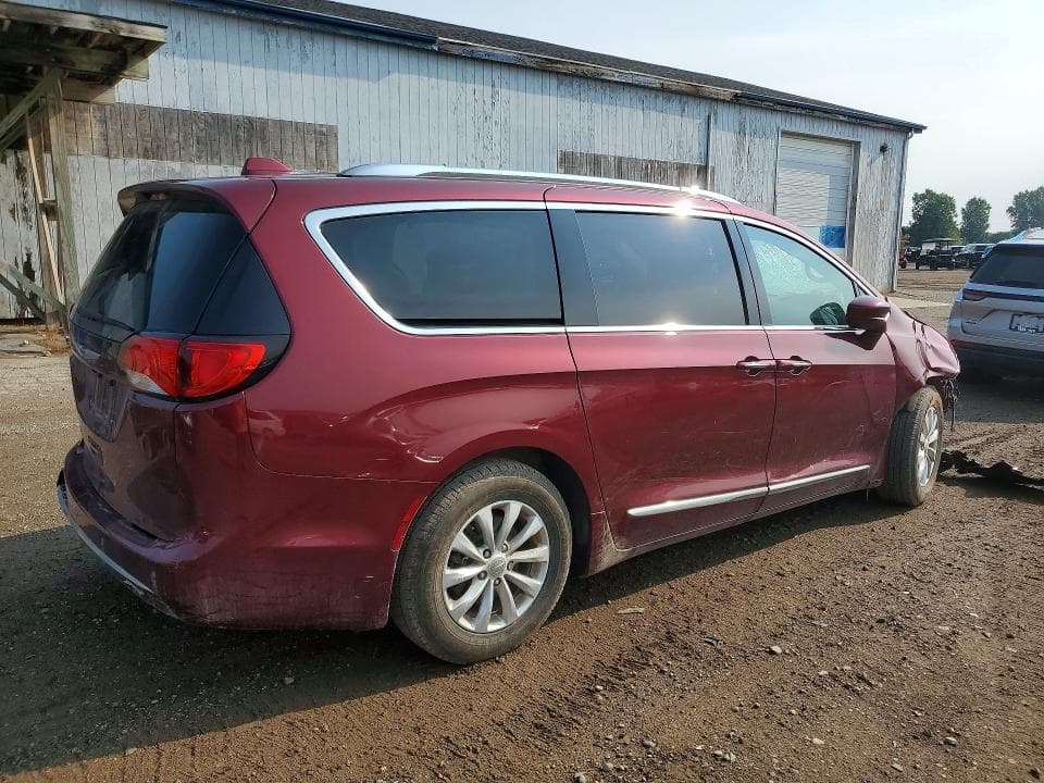 2018 CHRYSLER PACIFICA TOURING L PLUS 3
