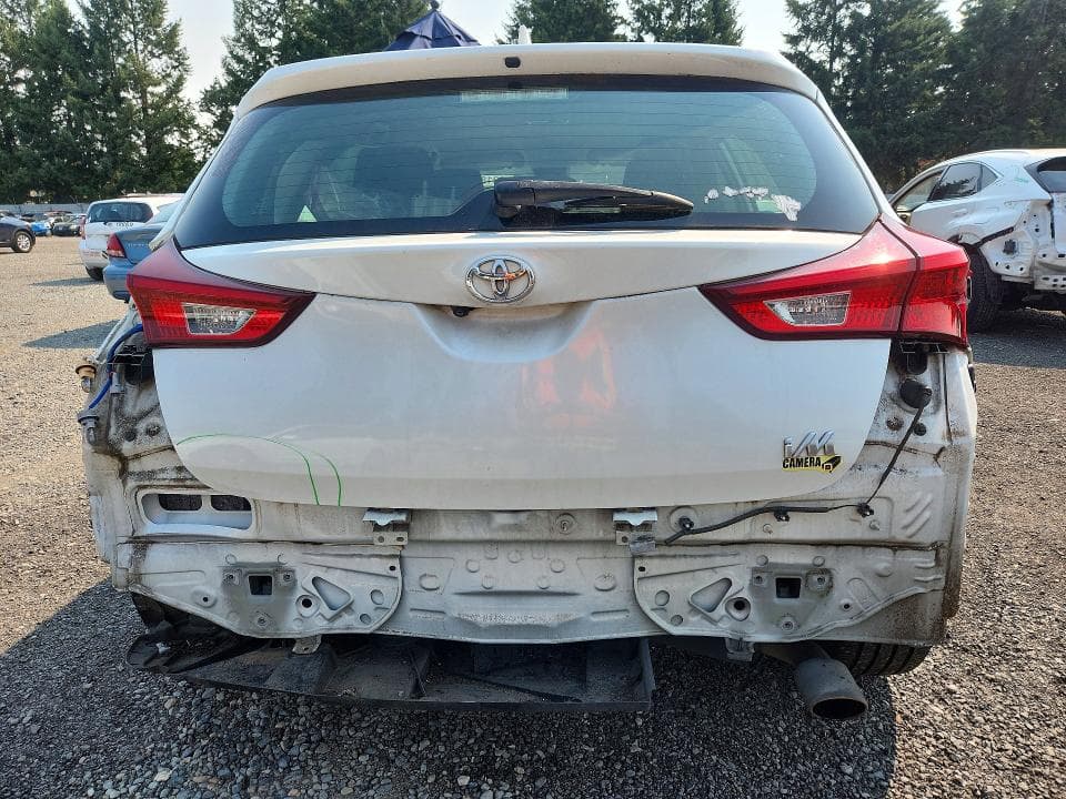 2017 TOYOTA COROLLA IM BASE 6