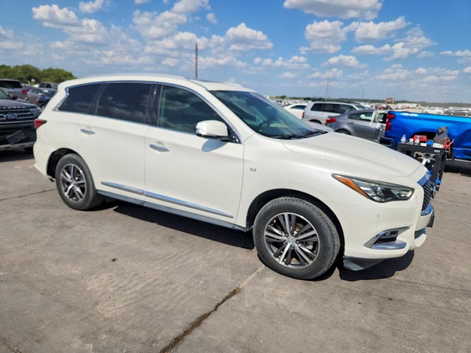 2019 INFINITI QX60 LUXE 4