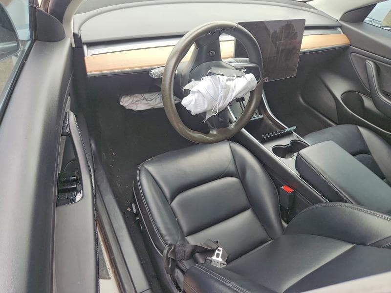 2020 TESLA MODEL 3 8