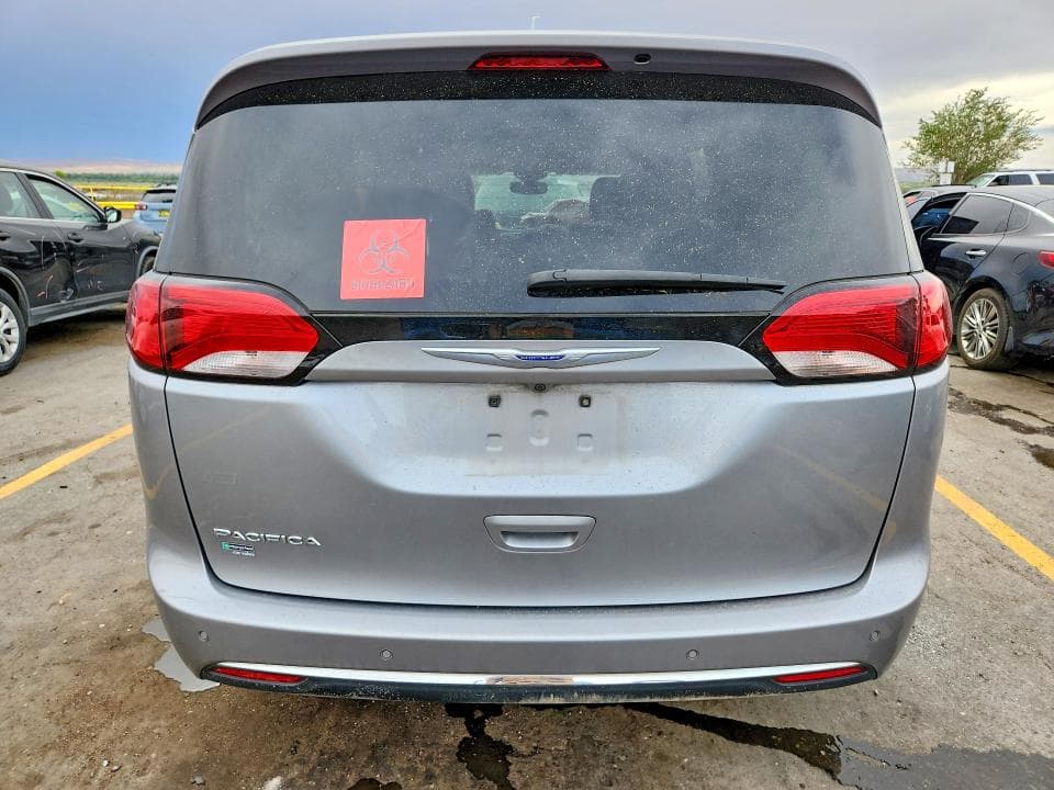 2020 CHRYSLER PACIFICA TOURING L 6