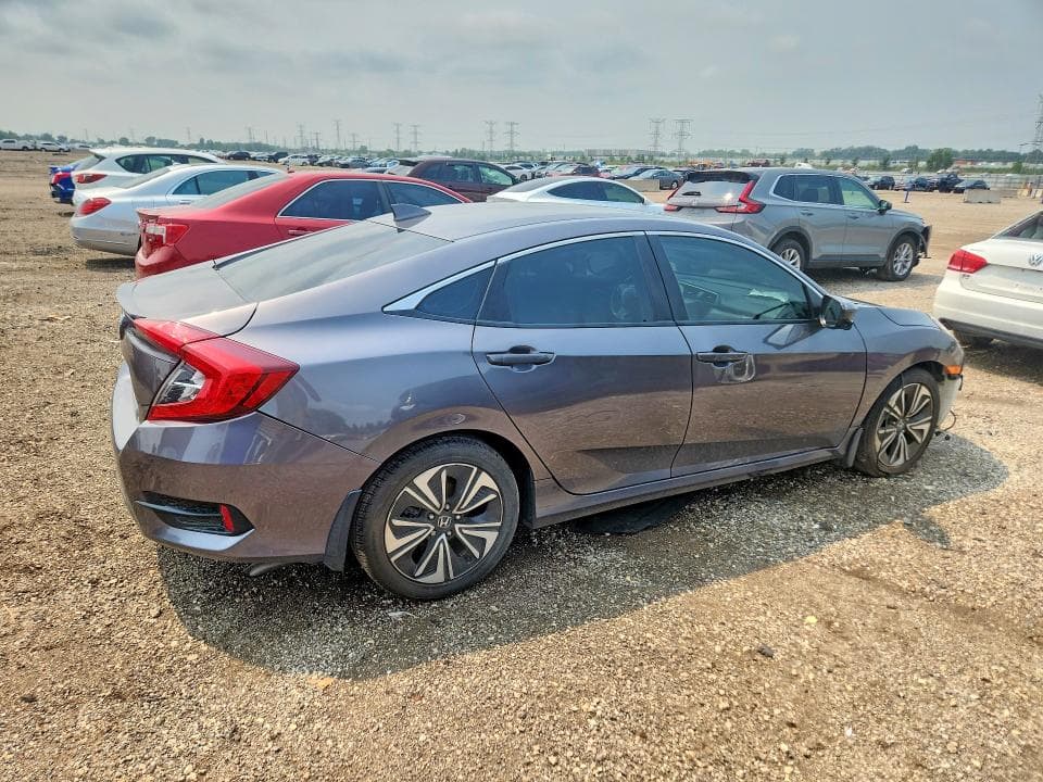 2018 HONDA CIVIC EX 3