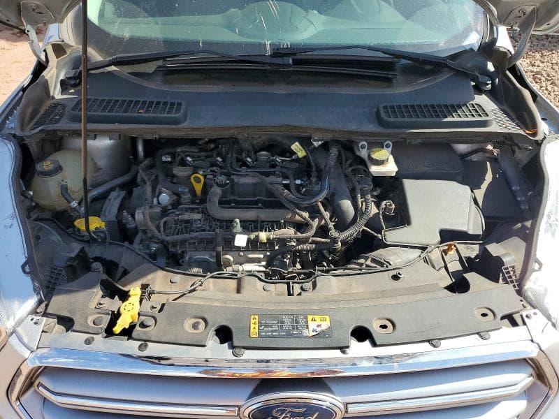 2017 FORD ESCAPE SE 12