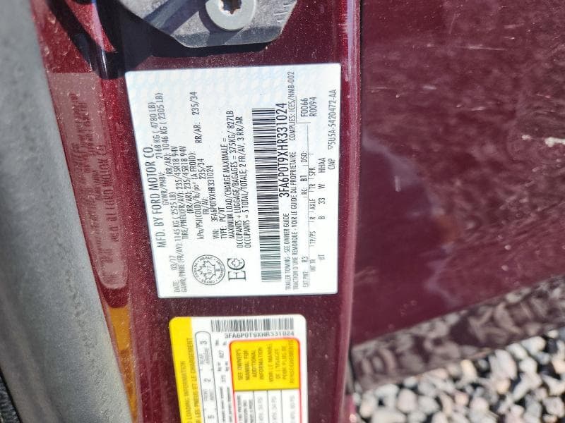 2017 FORD FUSION SE 12
