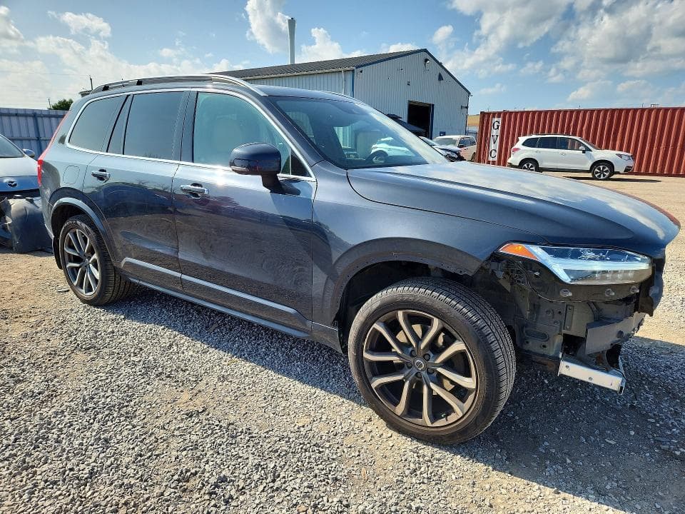 2017 VOLVO XC90 T6 4