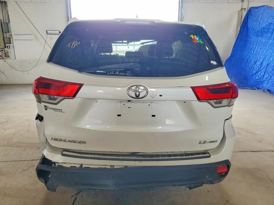 2017 TOYOTA HIGHLANDER LE PLUS 6