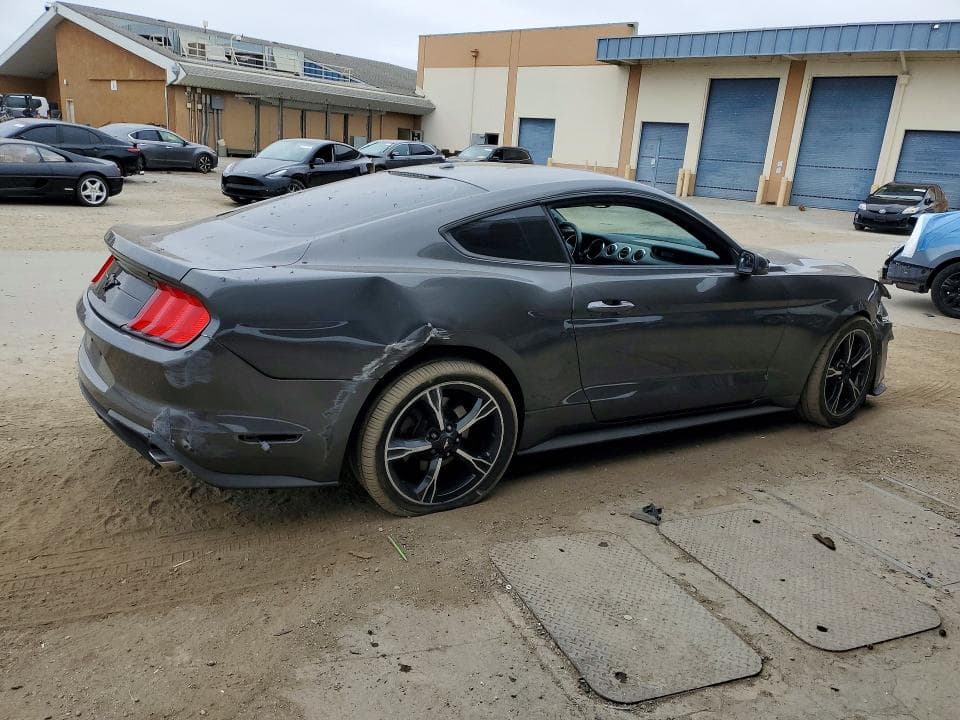 2019 FORD MUSTANG 3