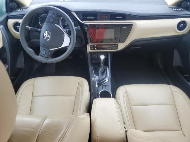 2017 TOYOTA COROLLA LE 8