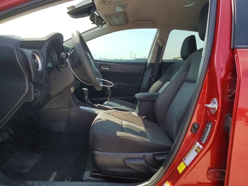2017 TOYOTA COROLLA LE 7