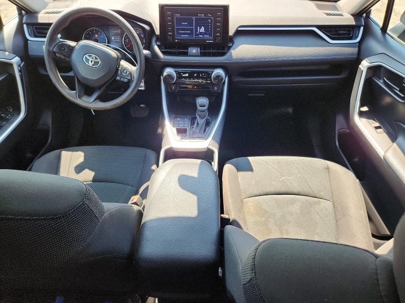2021 TOYOTA RAV4 LE 8