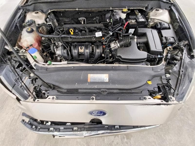 2017 FORD FUSION SE 11