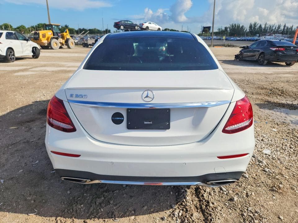 2018 MERCEDES-BENZ E 300 6