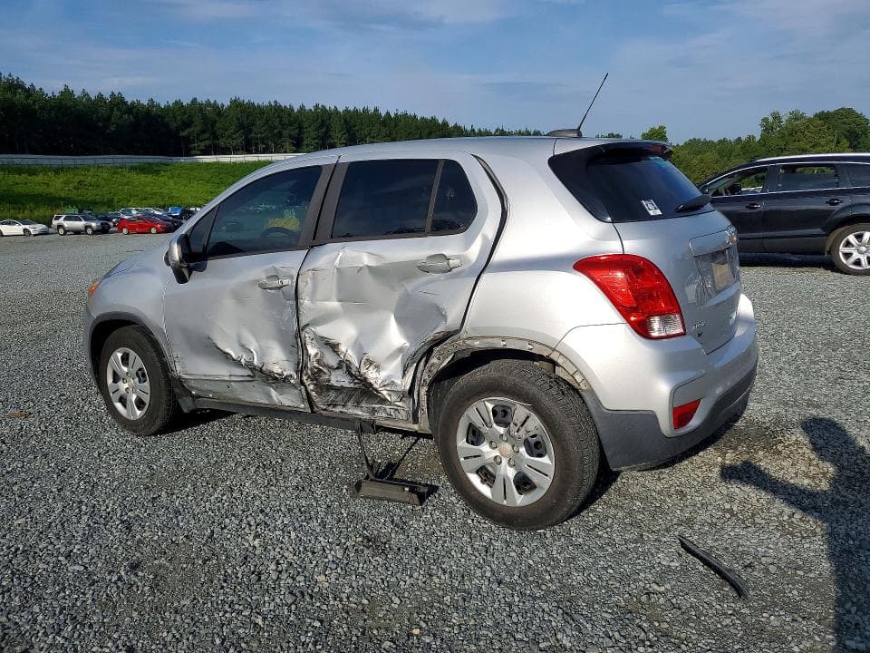 2017 CHEVROLET TRAX LS 2