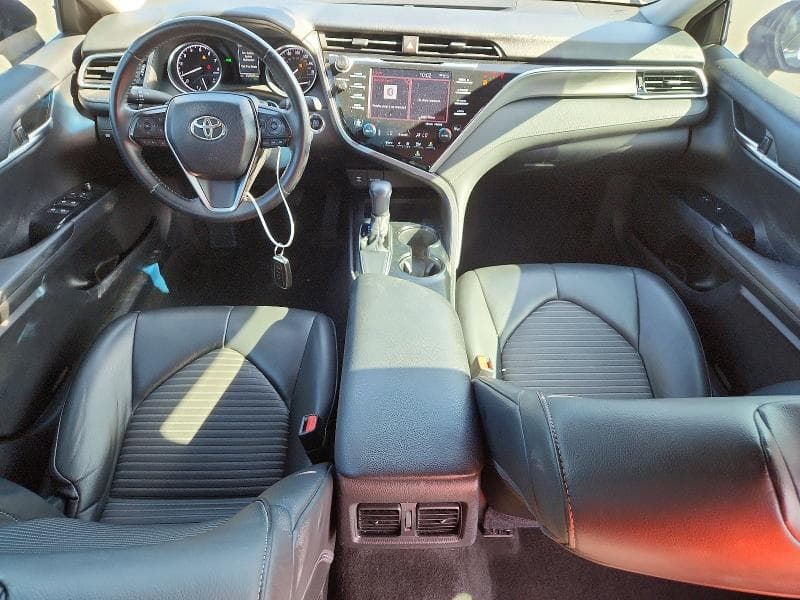 2018 TOYOTA CAMRY SE 8
