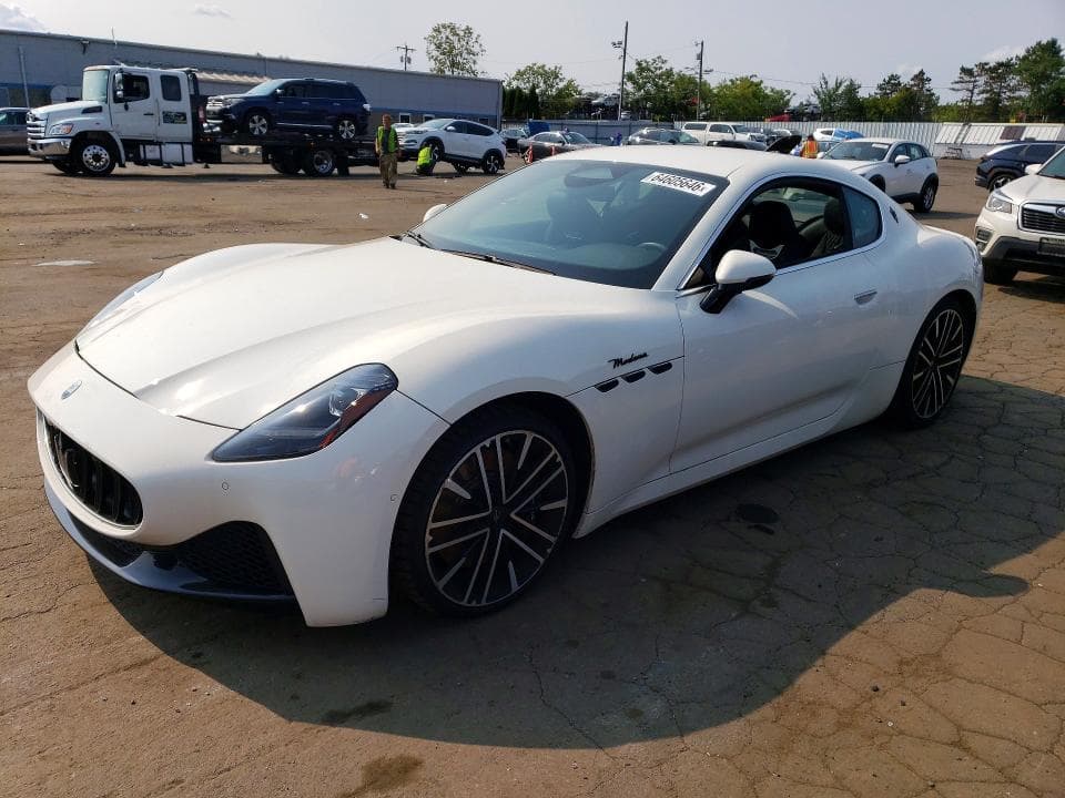 2024 MASERATI GRANTURISMO MODENA