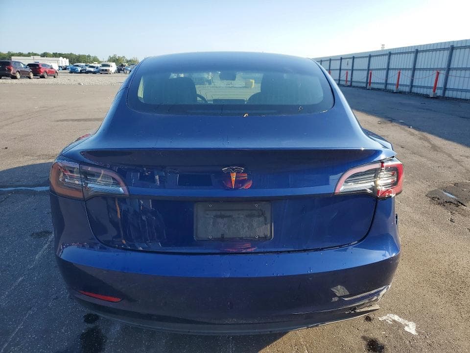 2019 TESLA MODEL 3 6